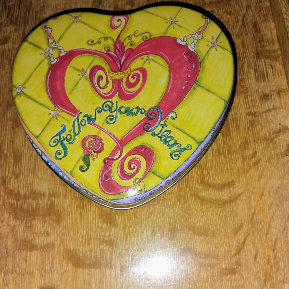 Heart-Shaped Decorative Tin Box